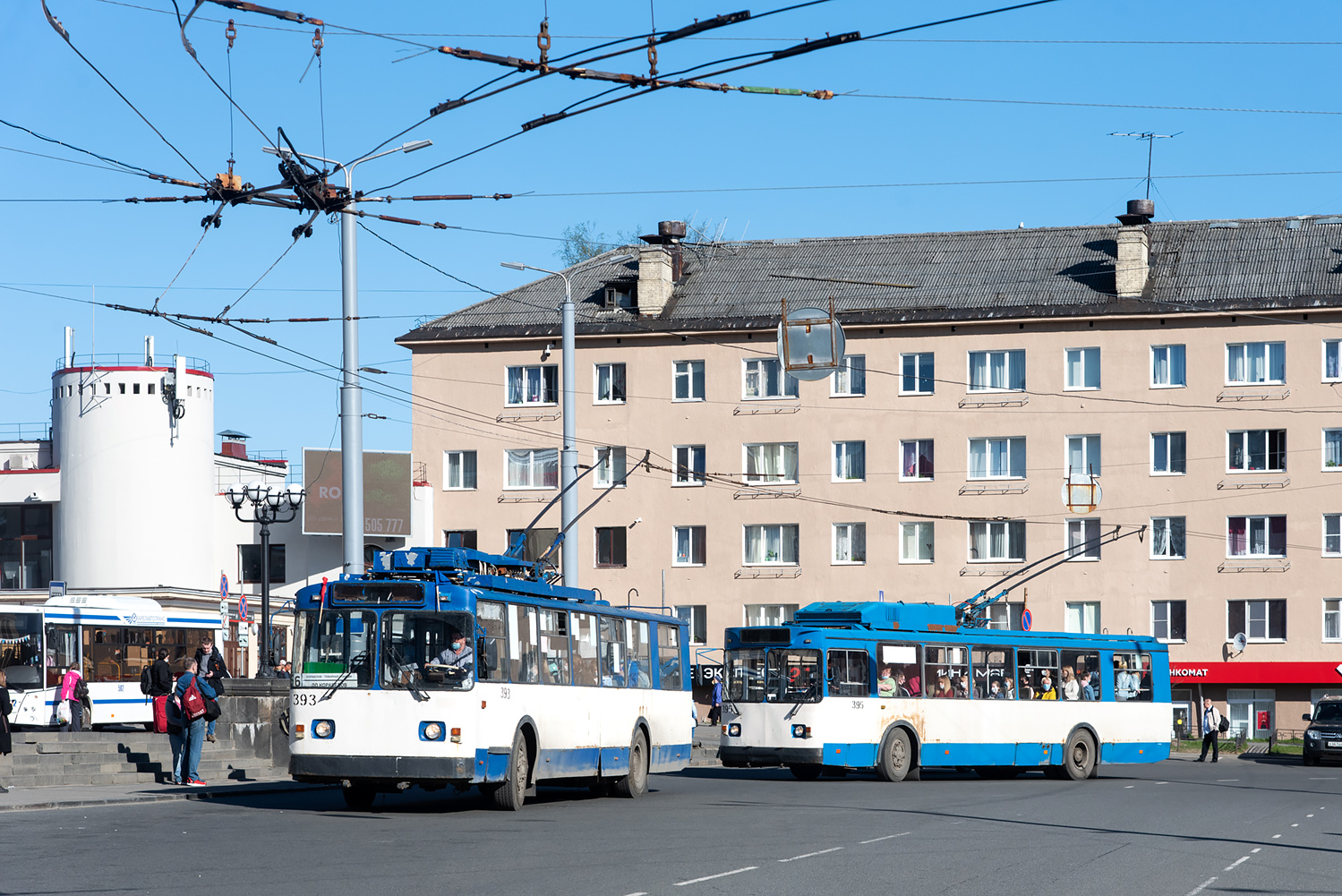 Petroskoi, VMZ-170 # 393; Petroskoi, MTrZ-6223-0000010 # 395