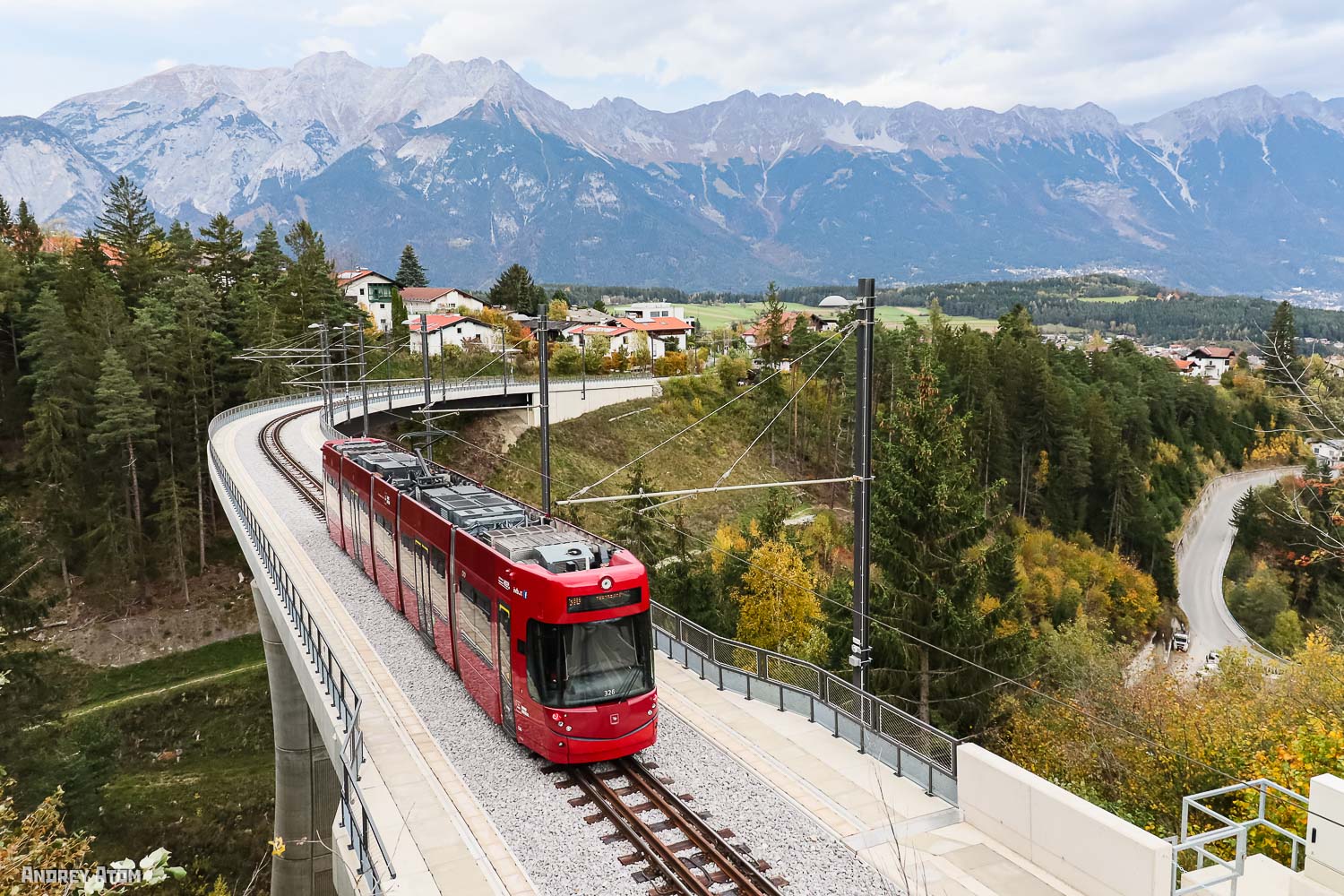 Инсбрук, Bombardier Flexity Outlook № 326; Инсбрук — Stubaitalbahn