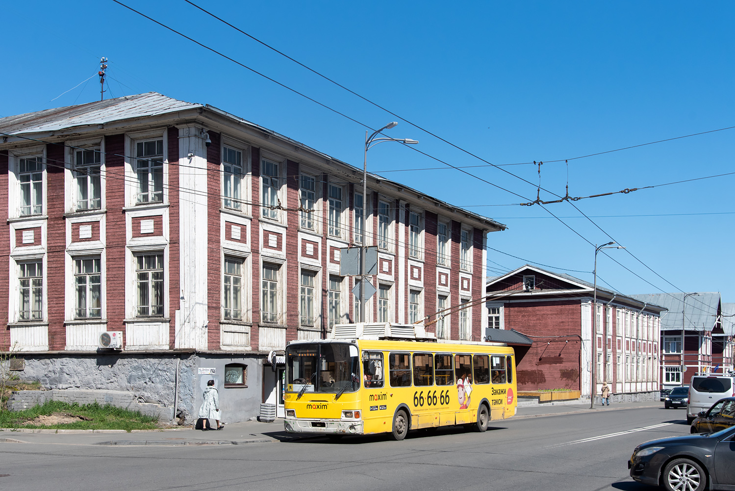 Pietrozawodsk, LiAZ-5280 Nr 369