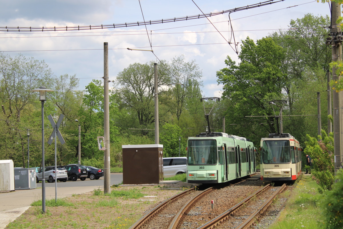 Frankfurt an der Oder, AEG GT6M # 305; Frankfurt an der Oder, AEG GT6M # 303