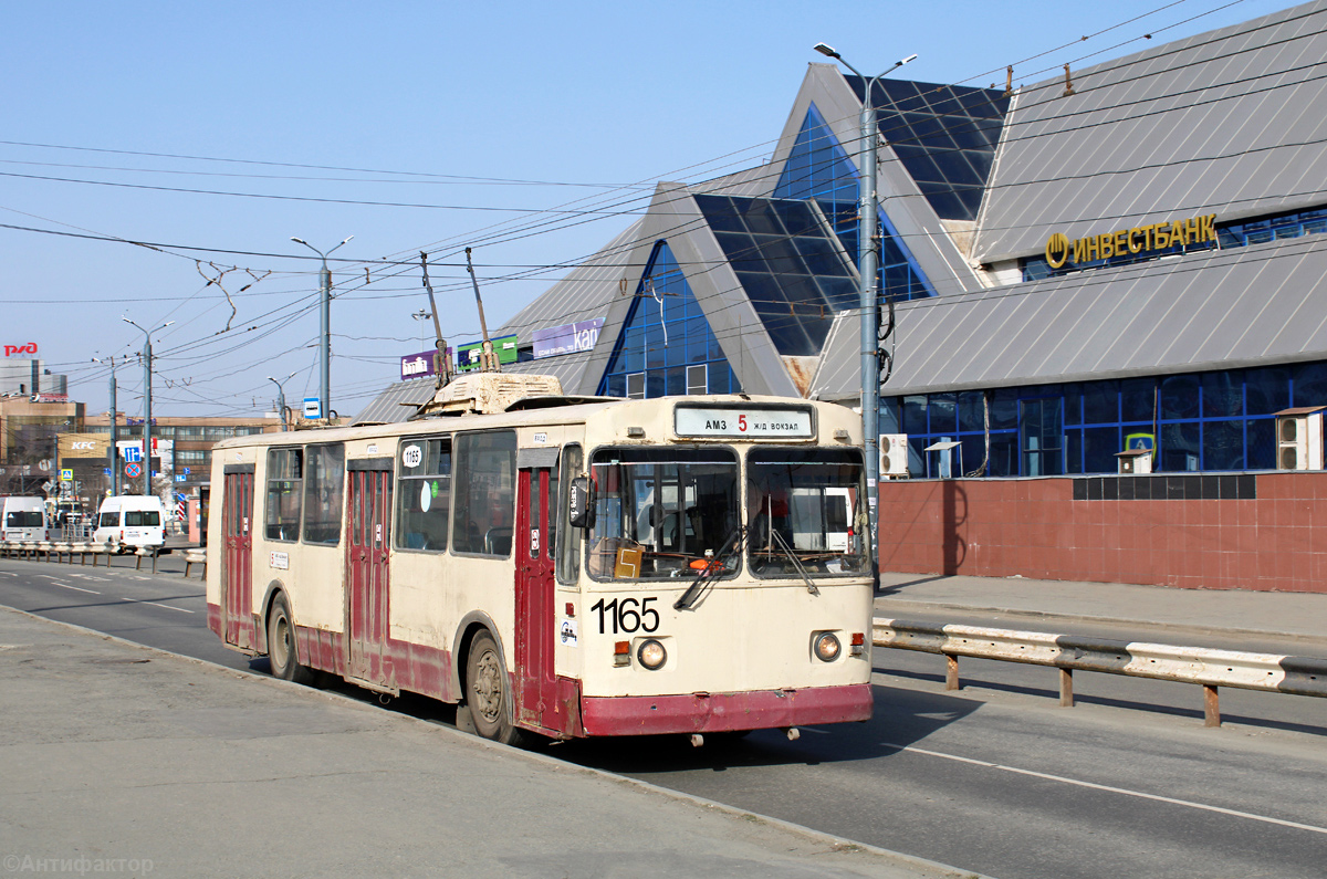 Челябинск, ЗиУ-682В № 1165