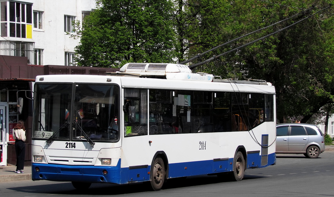 Уфа, НефАЗ-БТЗ 52765Р № 2114
