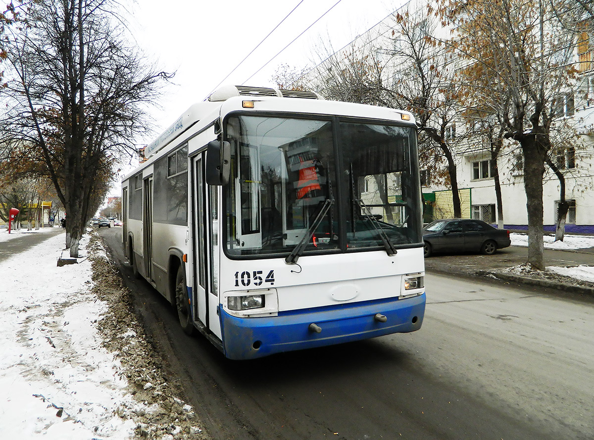 Уфа, БТЗ-52767А № 1054