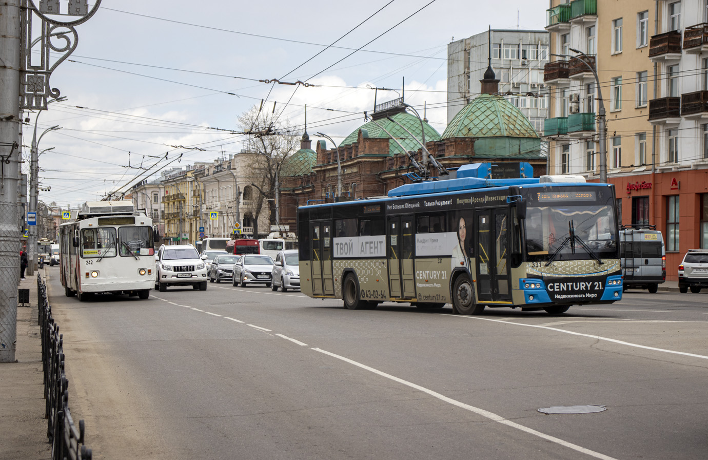 Иркутск, ВМЗ-5298.01 «Авангард» № 331; Иркутск, СТ-682Г № 242