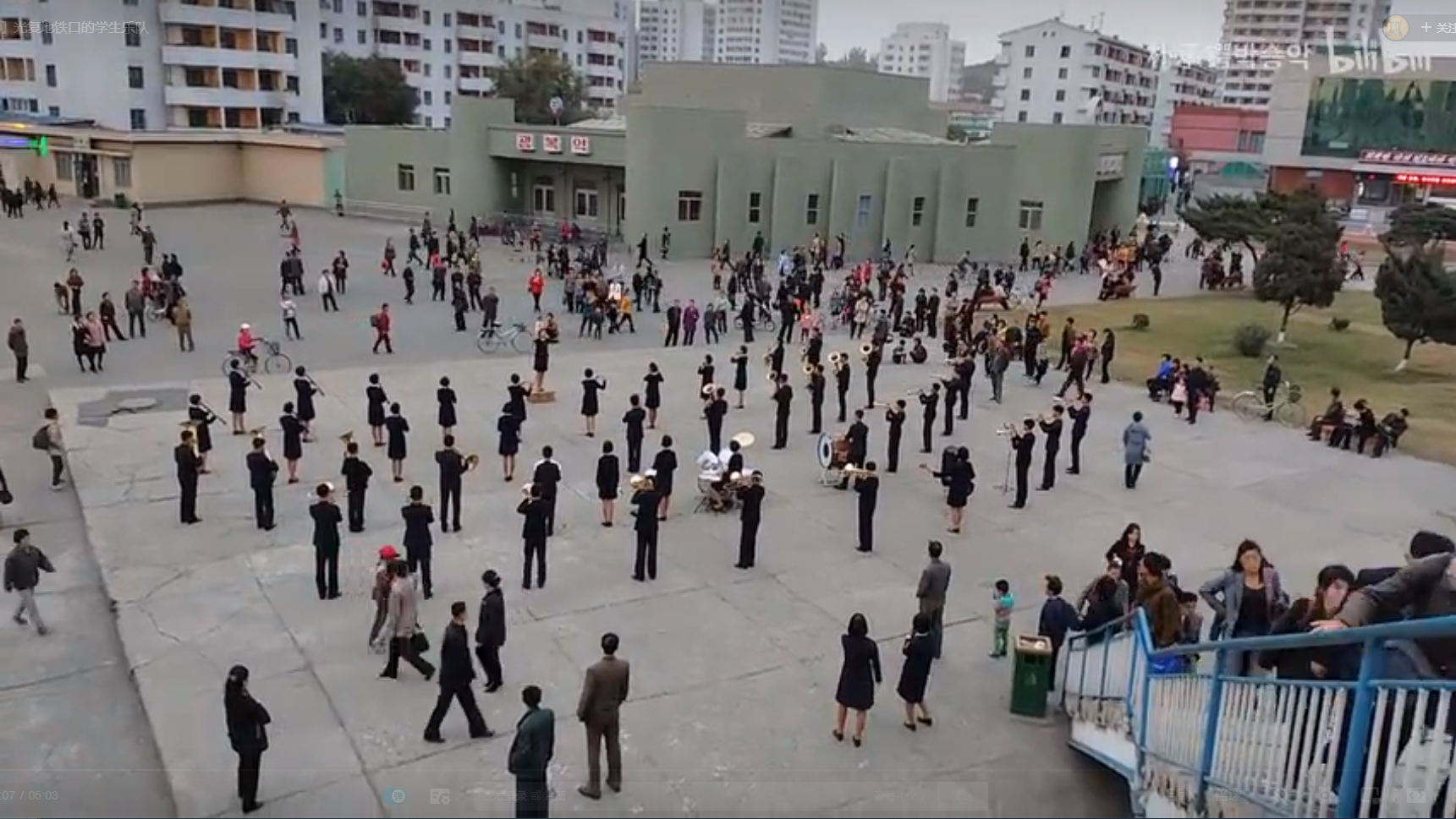 Пхеньян — Линия 2 — станция Кванбок (Возрождение) Пхеньян — Линия 2 — станция Кванбок (Возрождение)