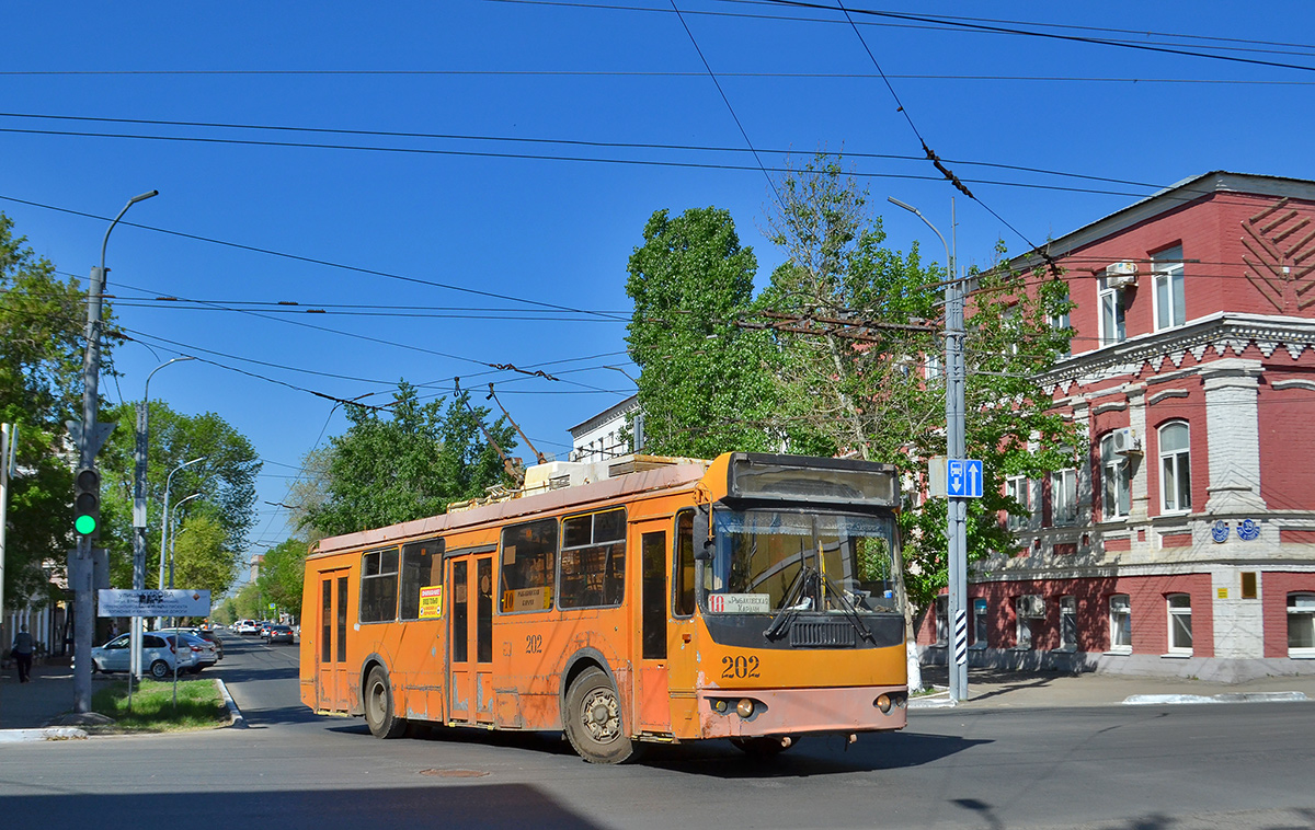 Оренбург, ЗиУ-682Г-016.02 № 202