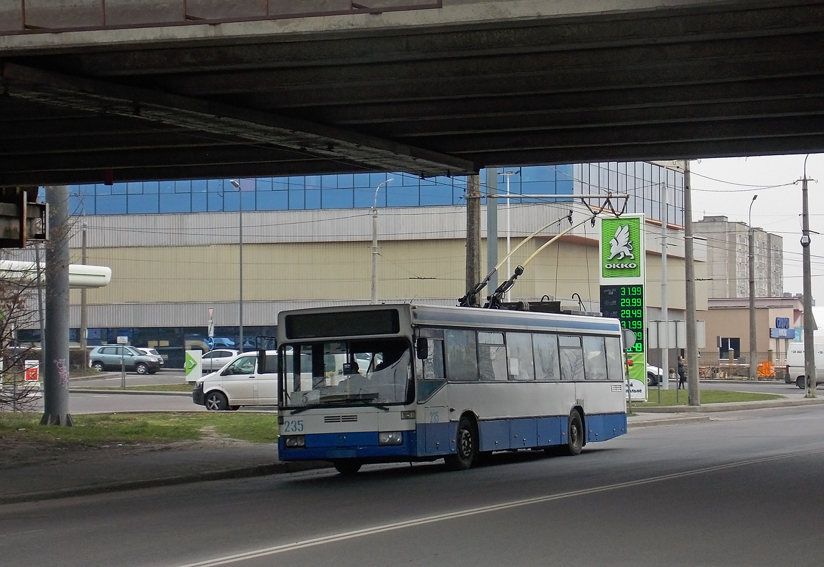 Луцк, Mercedes-Benz O405NE № 235