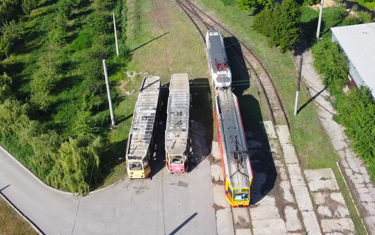 Волжский, 71-605 (КТМ-5М3) № 169; Волжский, 71-605 (КТМ-5М3) № 170; Волжский, 71-611 № 152; Волжский — Трамвайное депо Волжский, 71-605 (КТМ-5М3) № 169; Волжский, 71-605 (КТМ-5М3) № 170; Волжский, 71-611 № 152; Волжский — Трамвайное депо