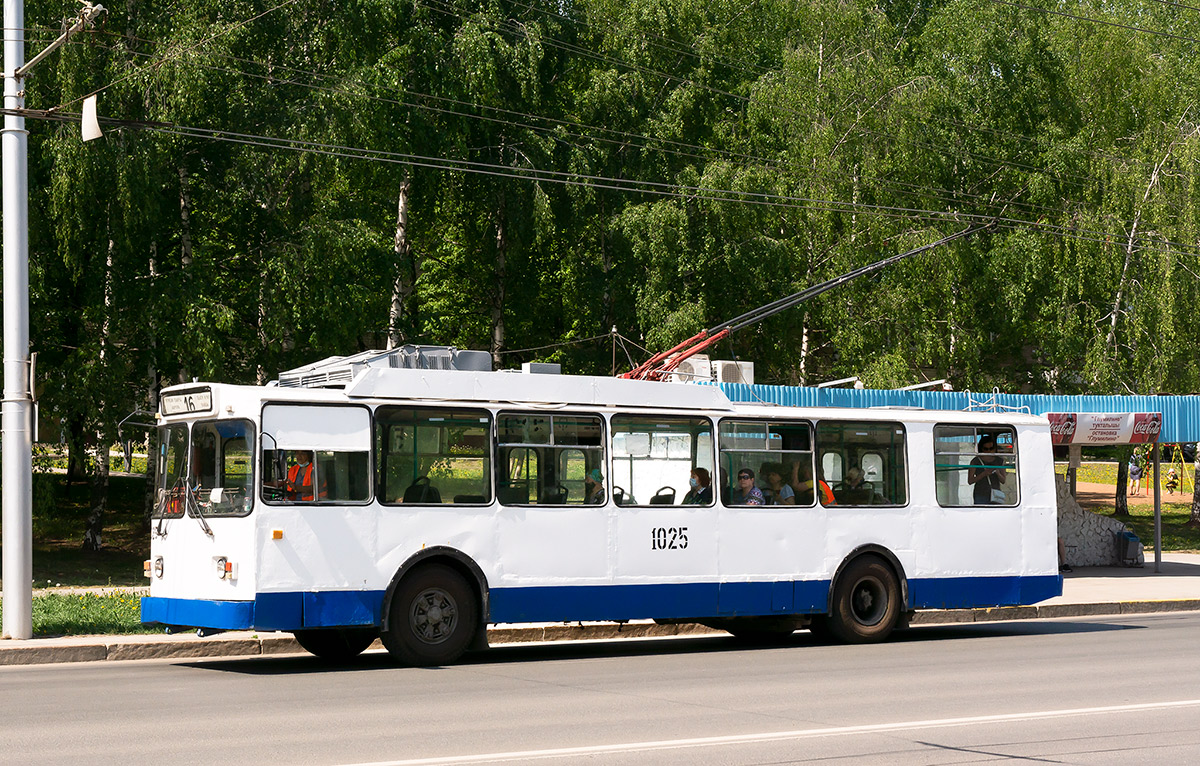 Уфа, БТЗ-5276-01 № 1025