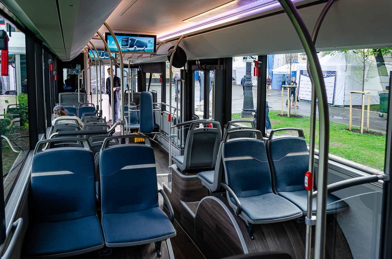 Sanktpēterburga, MAN 12C Lion's City 12 E NL367 № M-AN 7294; Sanktpēterburga — SPbTransportFest — 2021