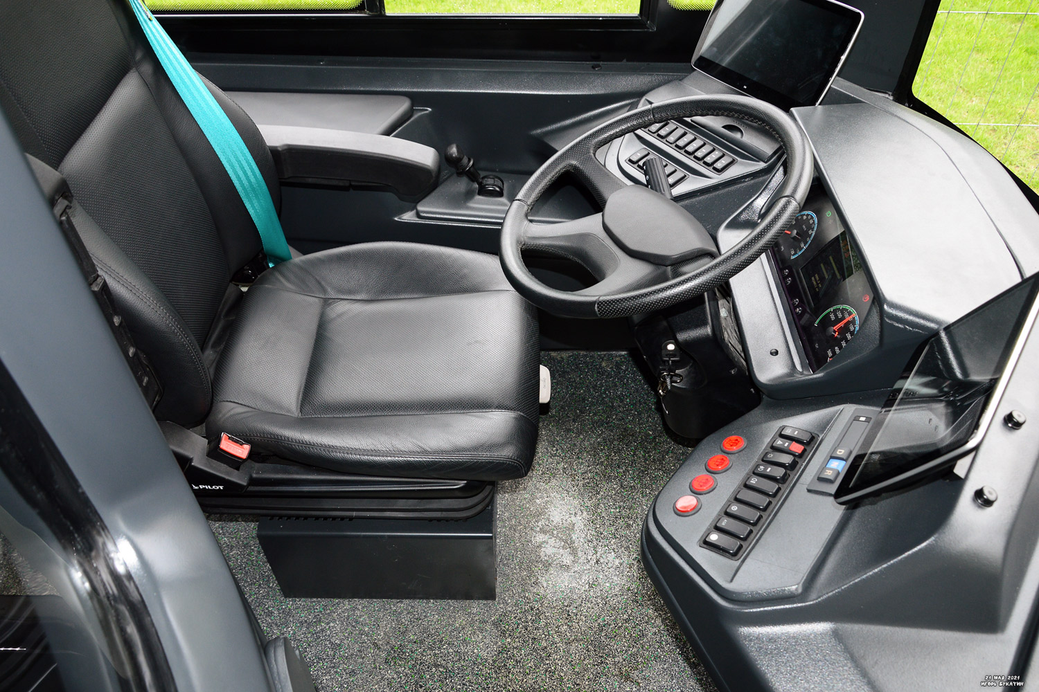 Волжский, Volgabus-5270.E0 № A 333 TC 33; Санкт-Петербург — Фестиваль «SPbTransportFest — 2021»