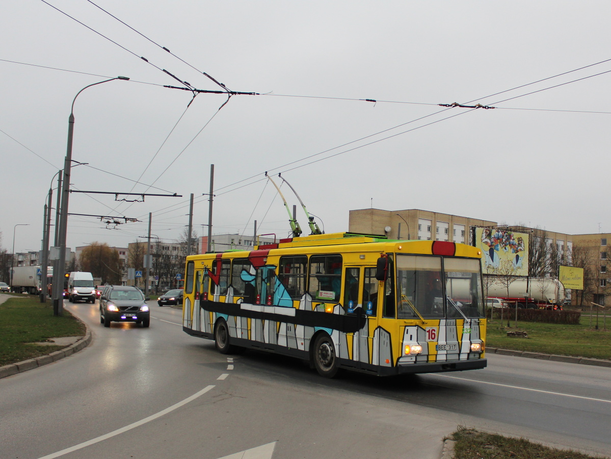Каунас, Škoda 14Tr02 № 232