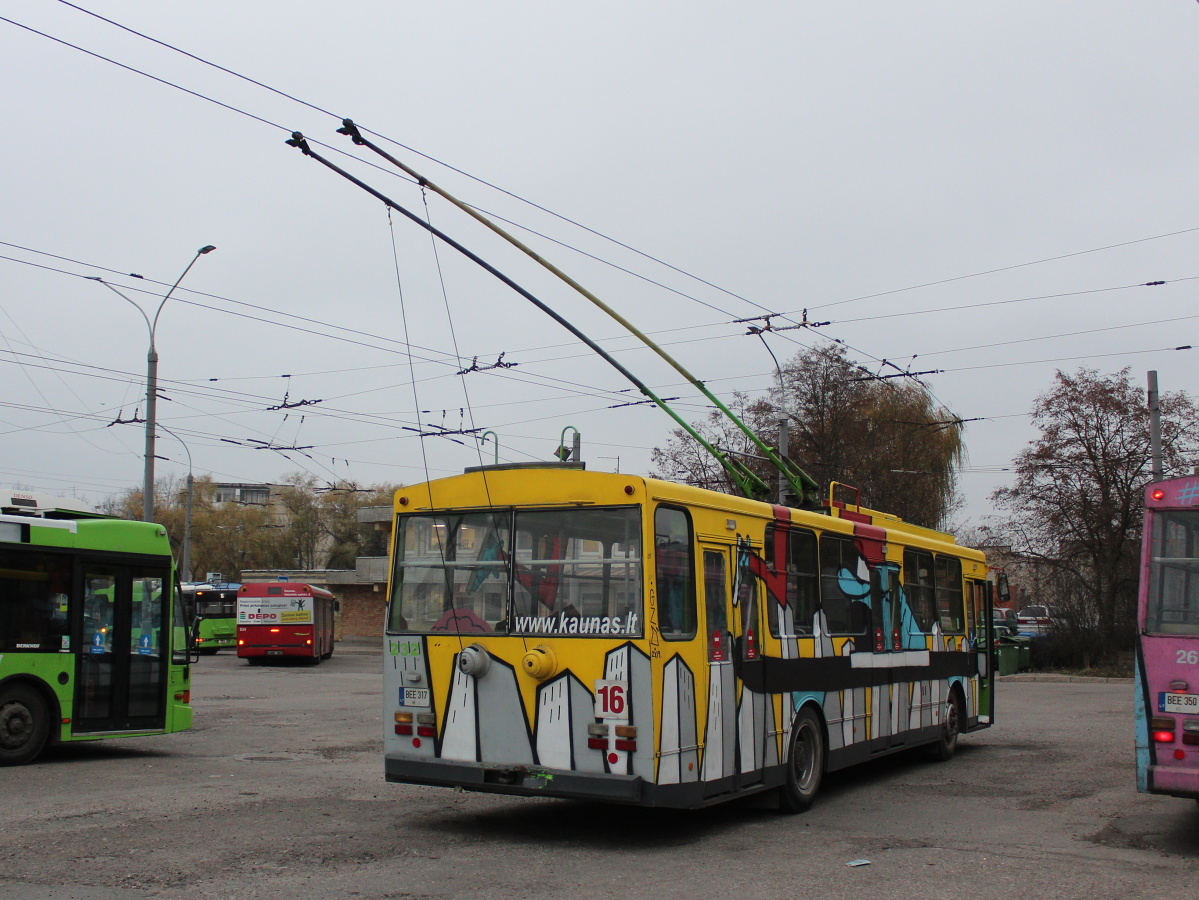 Каунас, Škoda 14Tr02 № 232