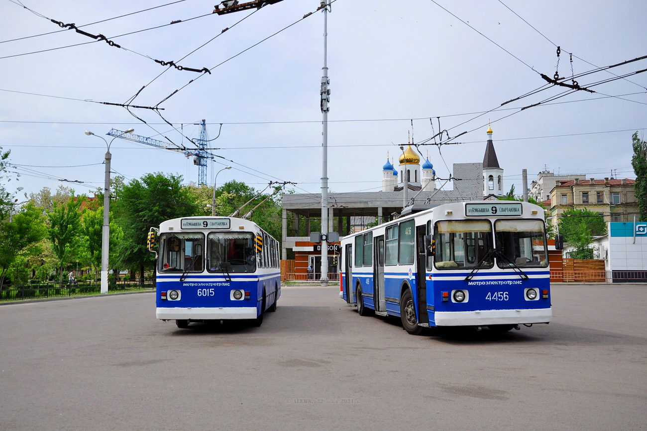 Volgograd, ZiU-682 (VZSM) N°. 4456; Volgograd, ZiU-682G-012 [G0A] N°. 6015