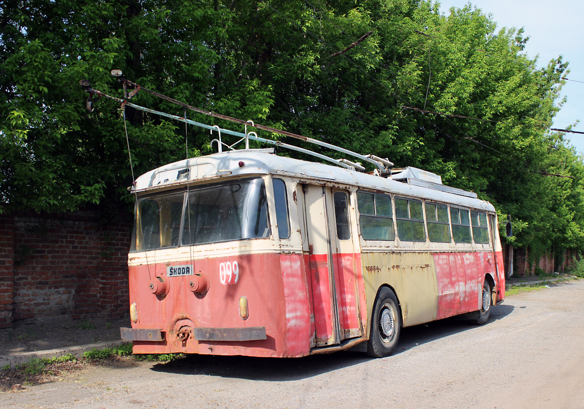 Luganszk, Škoda 9Tr20 — 099