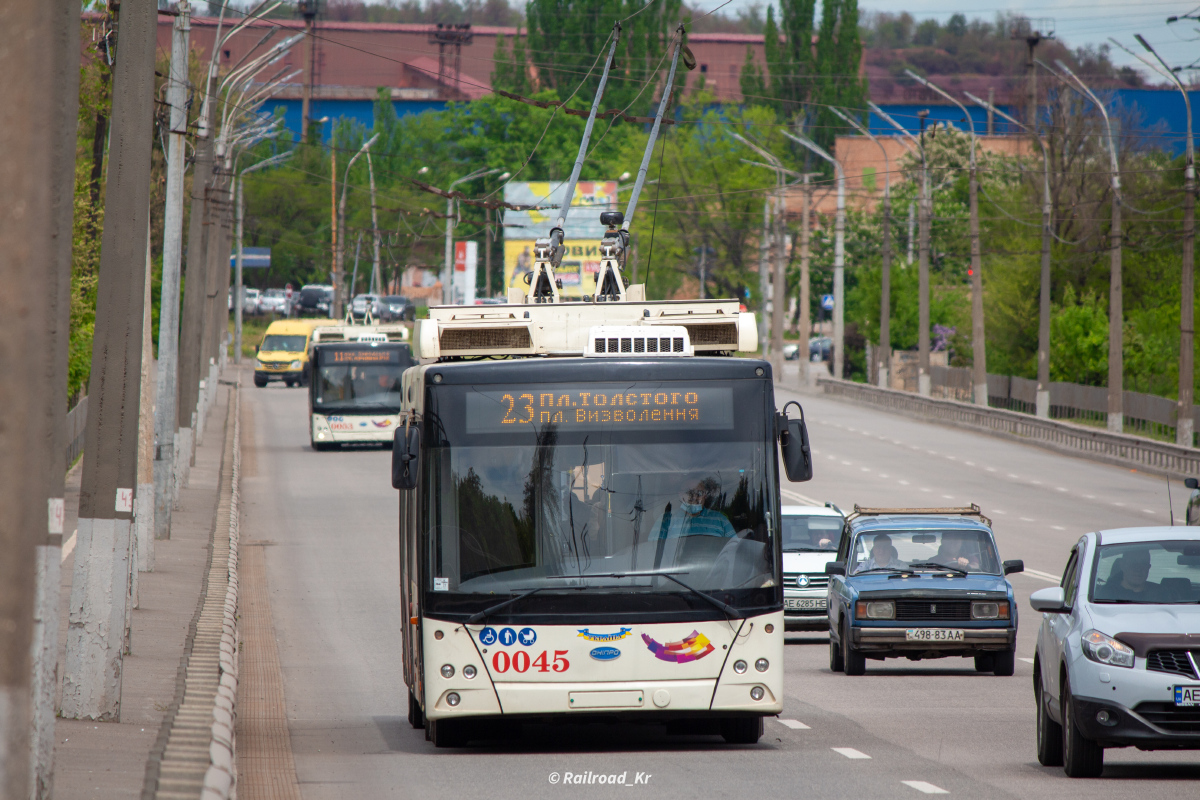 Krzywy Róg, Dnipro T203 Nr 0045