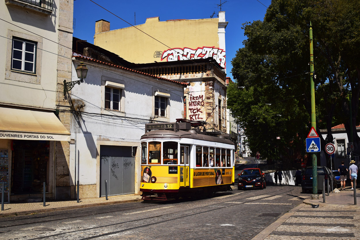 Лиссабон, Carris 2-axle motorcar (Remodelado) № 565