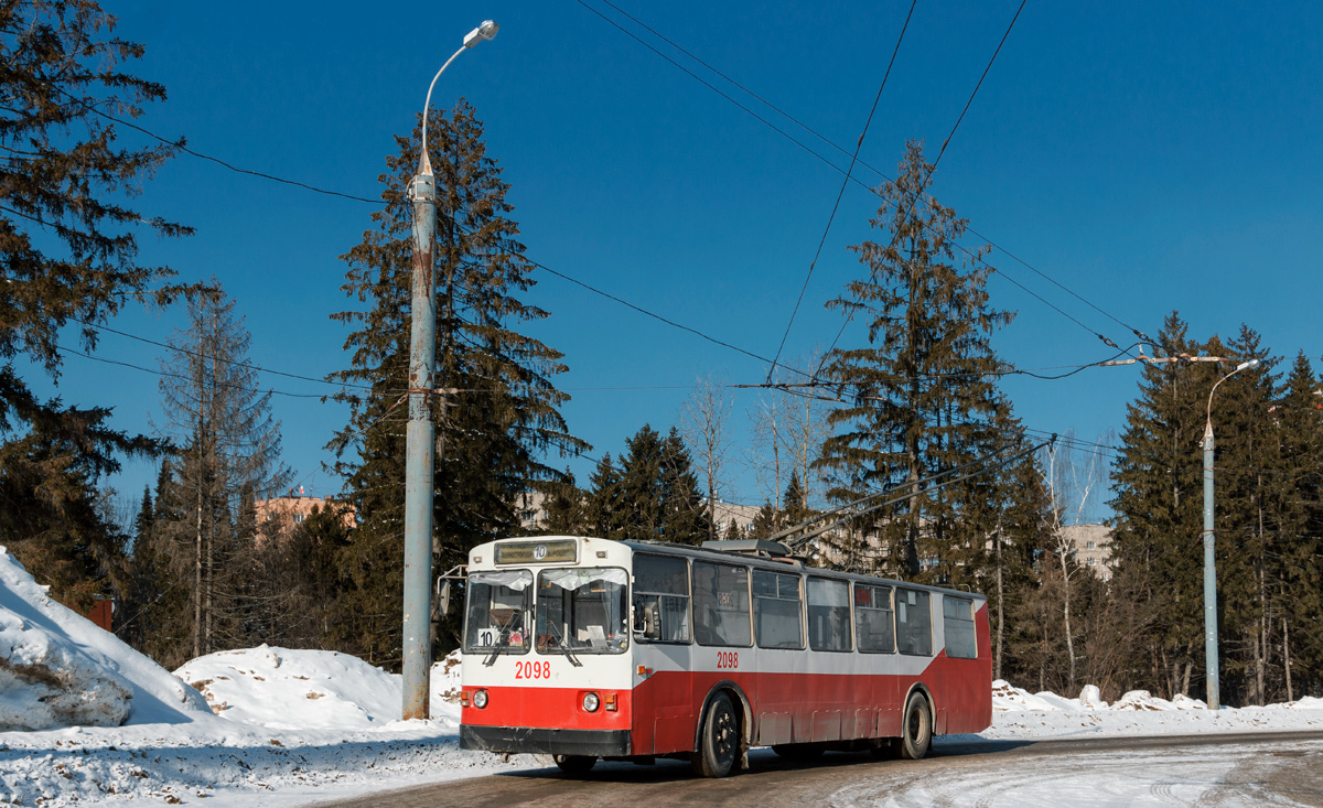 Ижевск, ЗиУ-682В [В00] № 2098