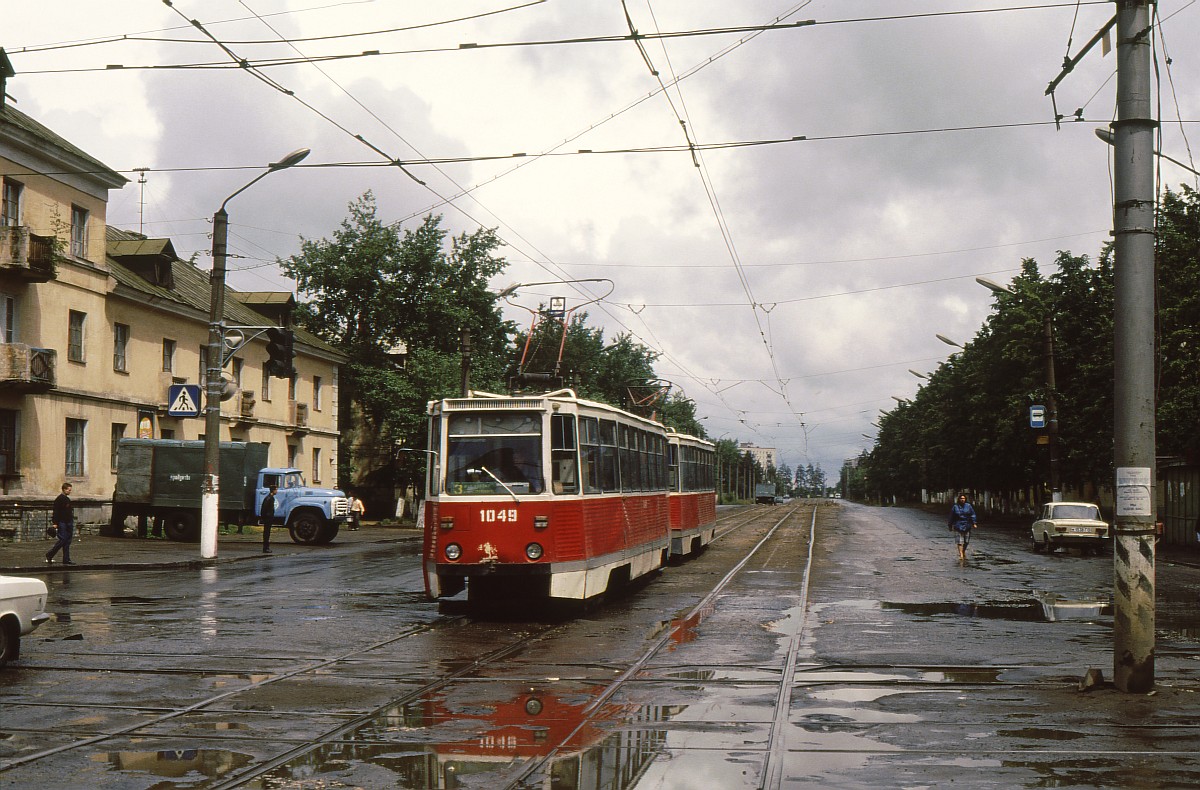 Dzerzhinsk, 71-605 (KTM-5M3) № 1049
