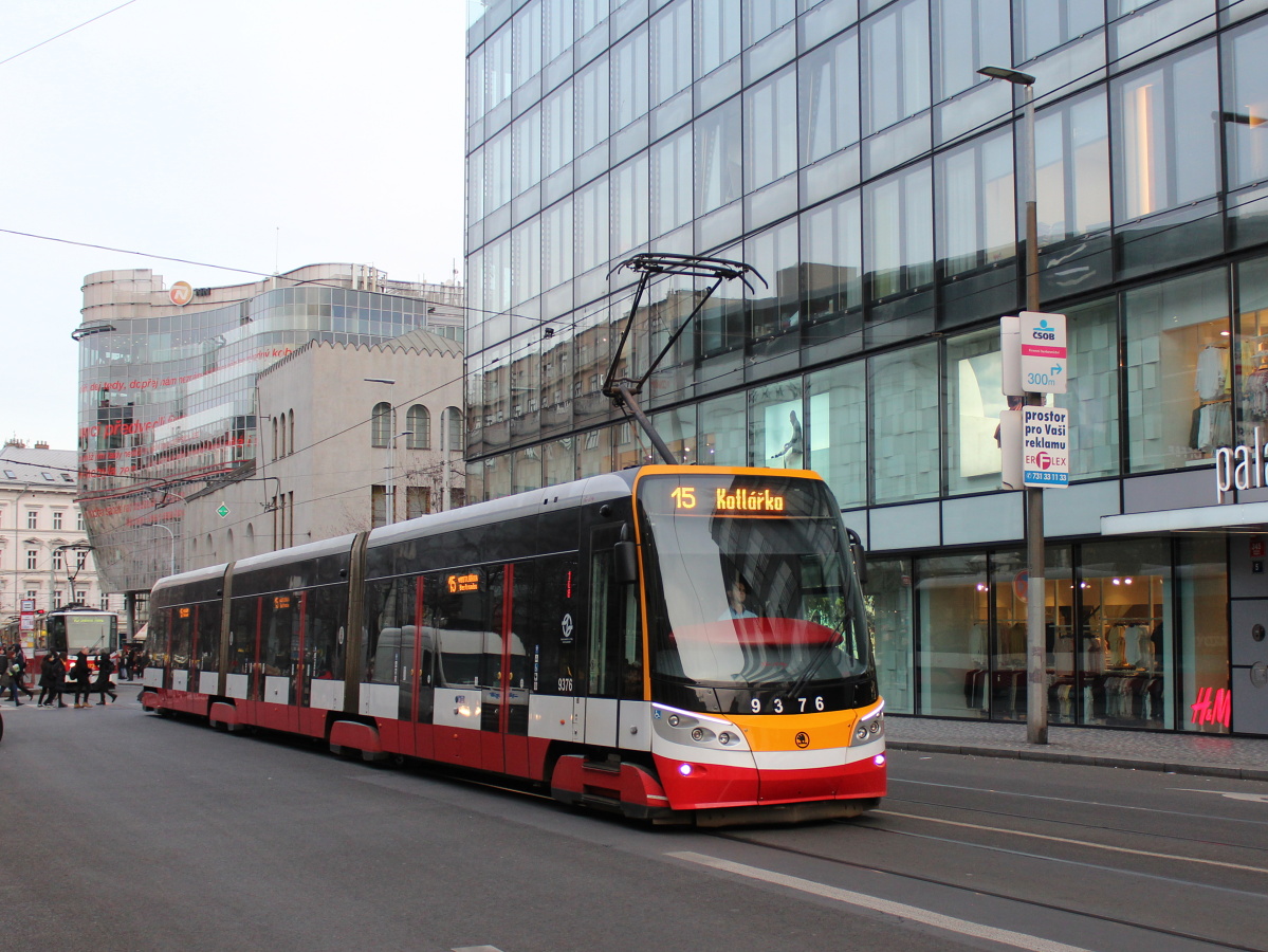 Praha, Škoda 15T5 ForCity Alfa Praha č. 9376