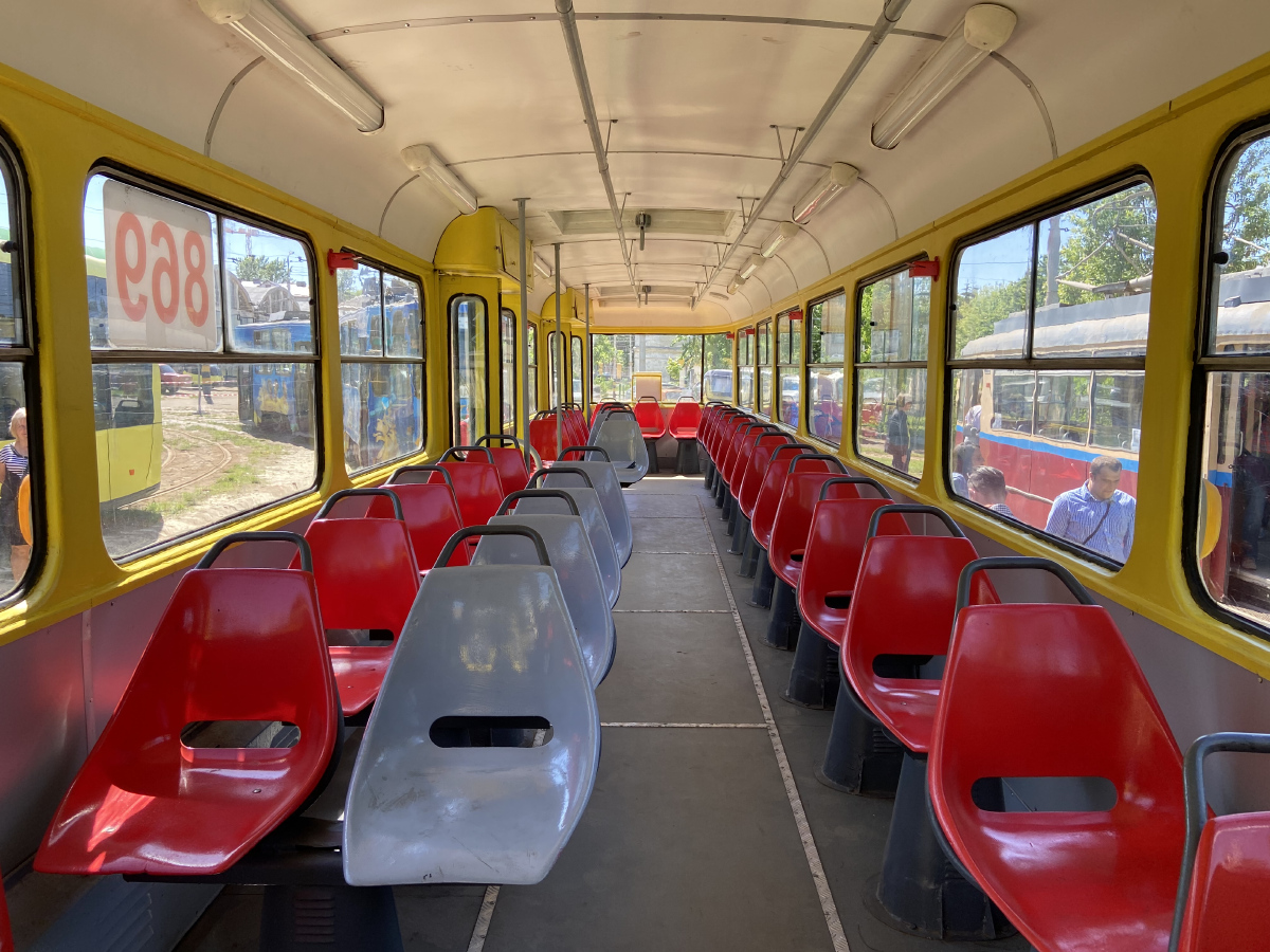 Львов, Tatra T4SU № 869