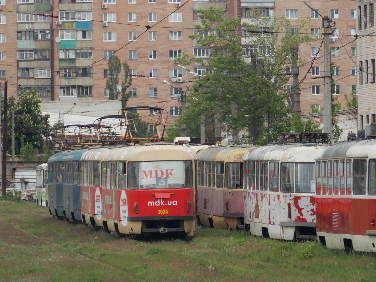 Харьков, Tatra T3SU № 3024; Харьков, Tatra T3A № 3001; Харьков, Tatra T3M № 412 Харьков, Tatra T3SU № 3024; Харьков, Tatra T3A № 3001; Харьков, Tatra T3M № 412