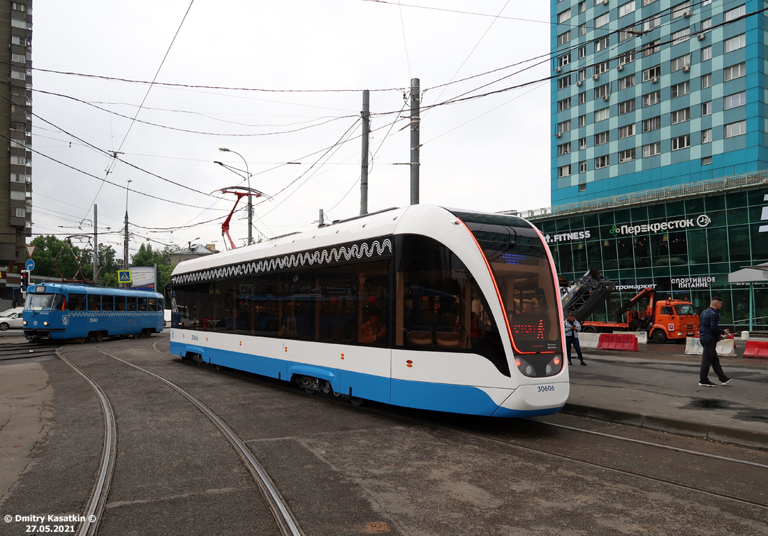 Москва, 71-911ЕМ «Львёнок» № 30606