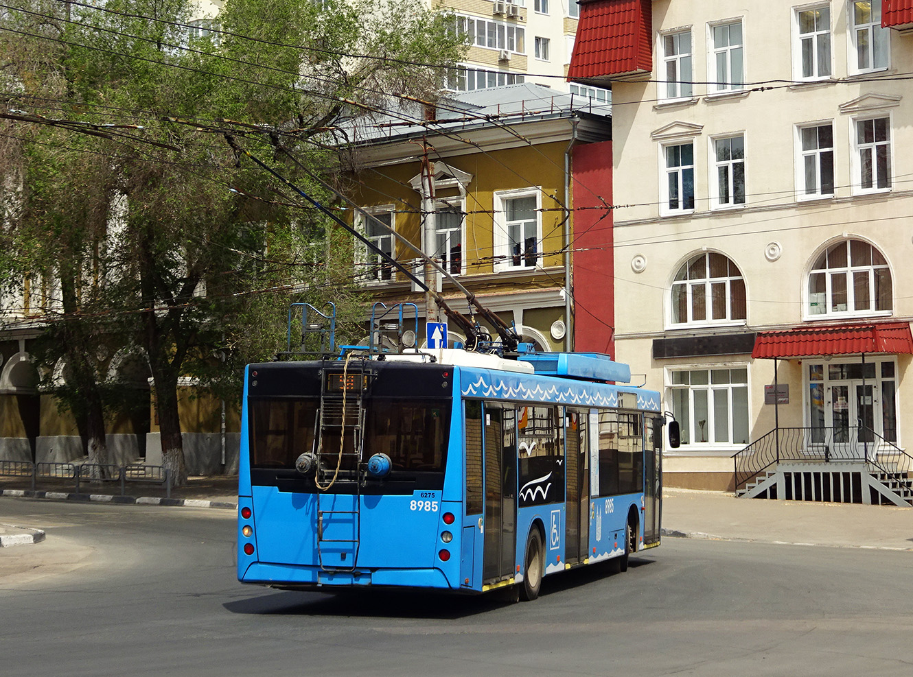 Saratów, SVARZ-MAZ-6275 Nr 8985