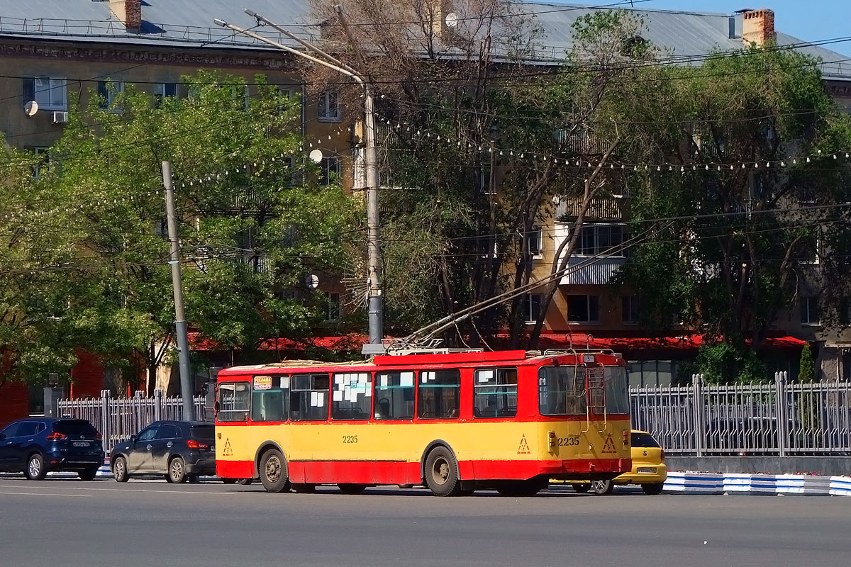 Саратов, ЗиУ-52642 № 2235