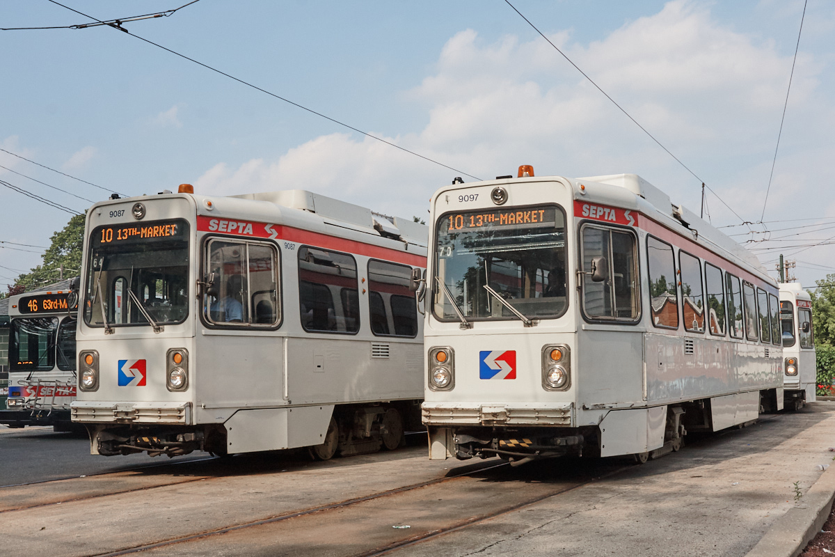 Филадельфия, Kawasaki City LRV № 9097; Филадельфия, Kawasaki City LRV № 9087