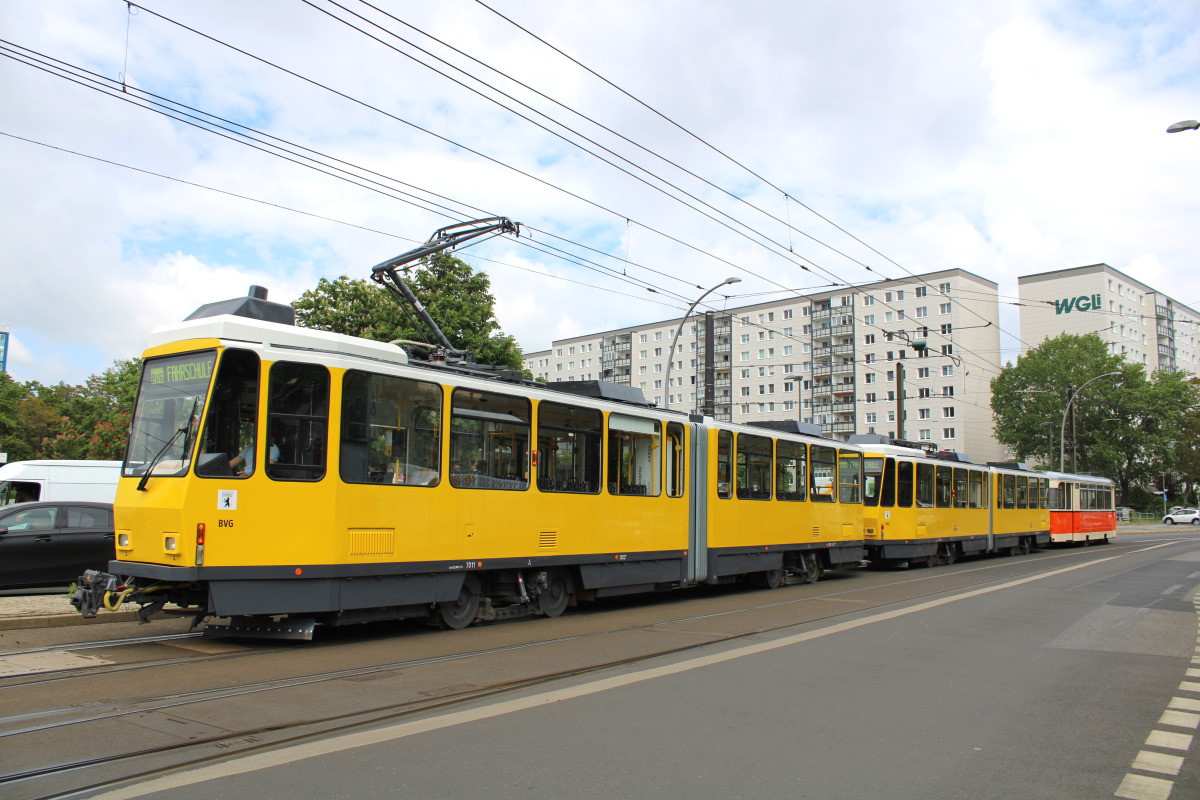 Берлин, Tatra KT4DtM № 7011