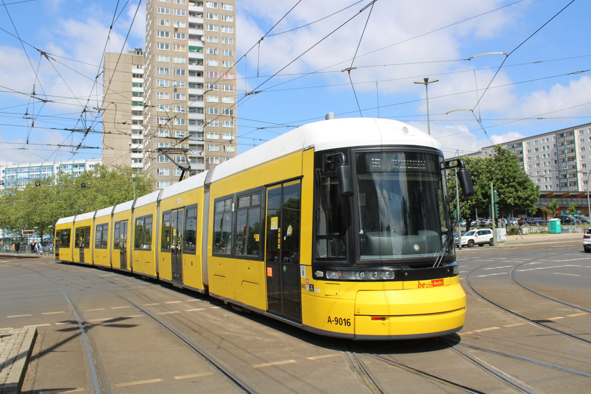 Берлин, Bombardier Flexity Berlin (GT8-08ZR/F8Z) № 9016