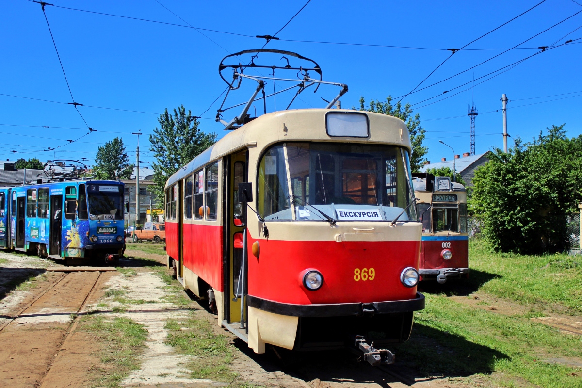 Львов, Tatra KT4SU № 1066; Львов, Tatra T4SU № 869; Львов, Gotha T59E № 002; Львов — Выставка трамваев по случаю 127-летия львовского трамвая