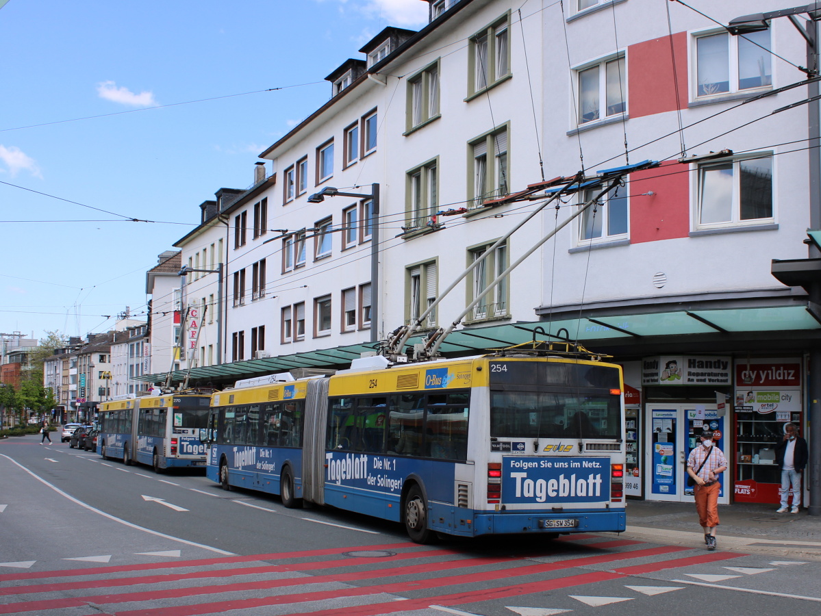 Золинген, Van Hool AG 300T № 254