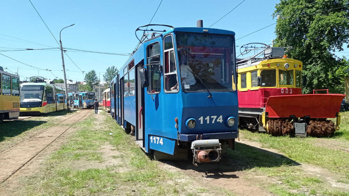 Львов, Tatra KT4D № 1174; Львов — Выставка трамваев по случаю 127-летия львовского трамвая