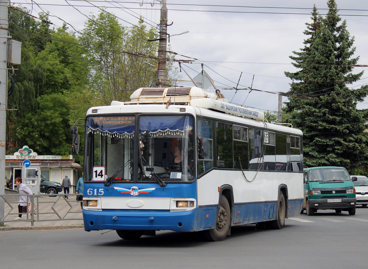 Kirov, BTZ-52768R N°. 615
