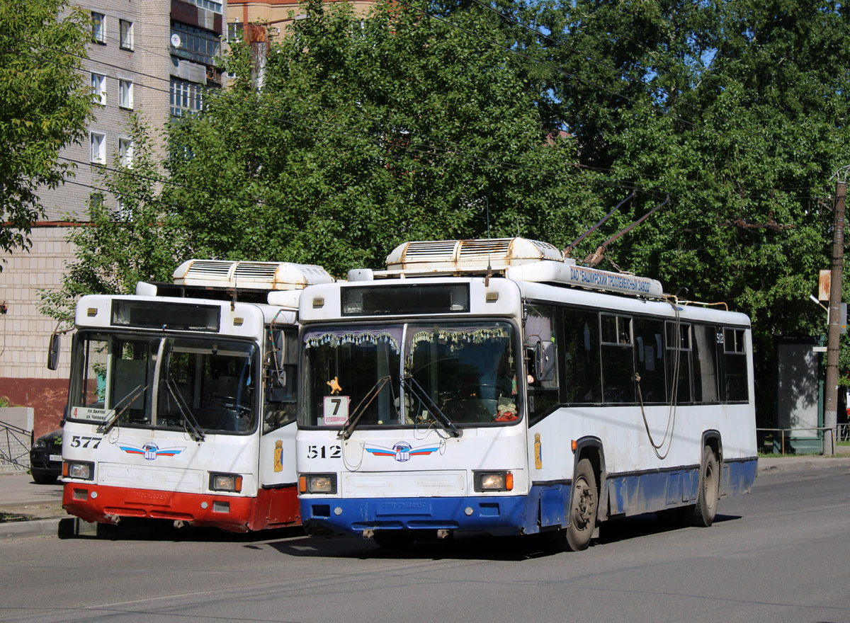 Киров, БТЗ-52764Р № 512