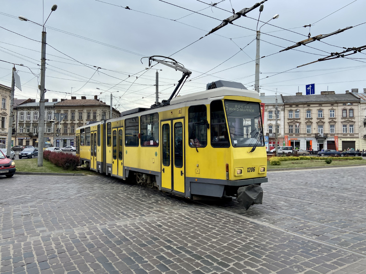 Львов, Tatra KT4DM № 1206