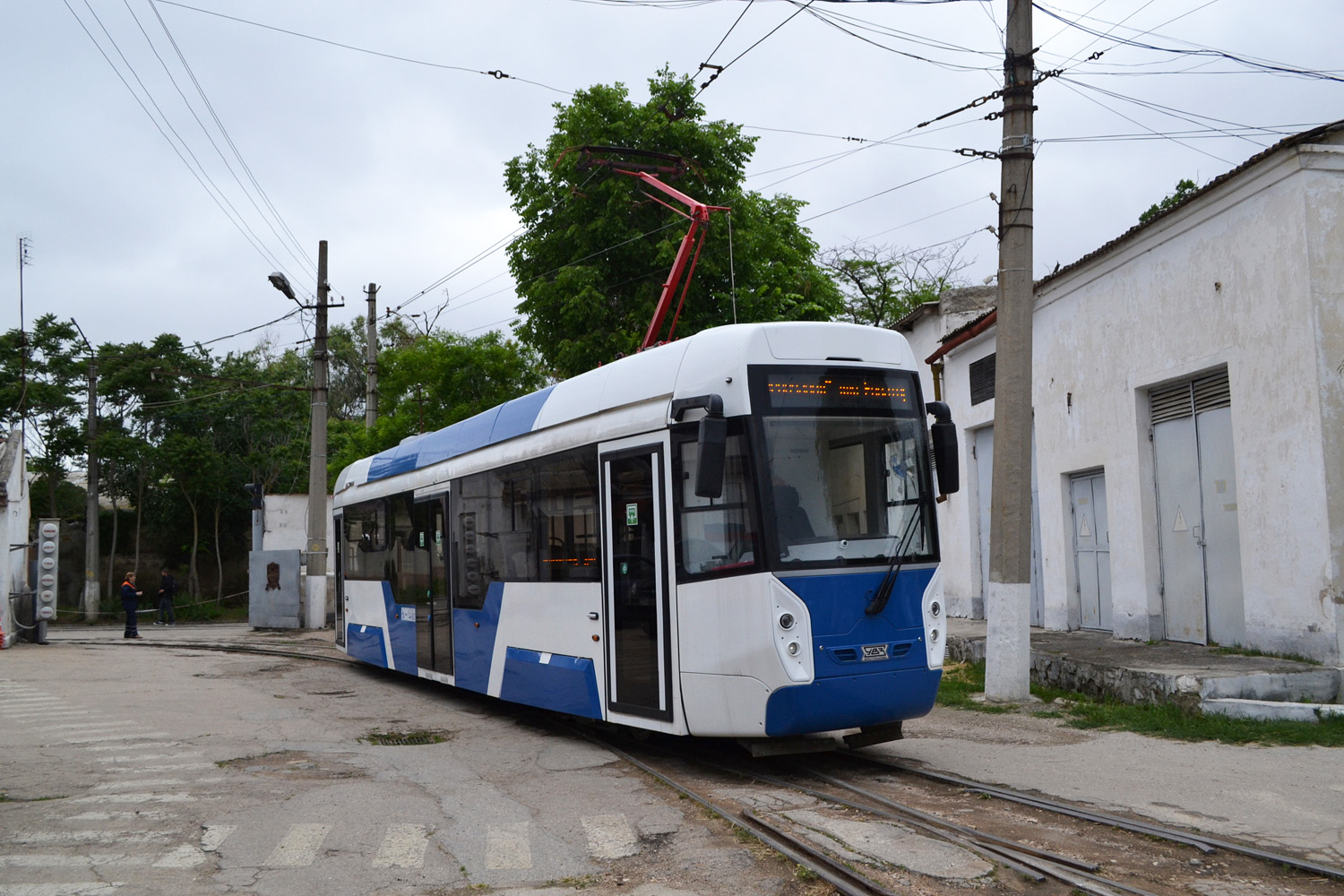 Евпатория, 71-411 № б/н (зав.400)