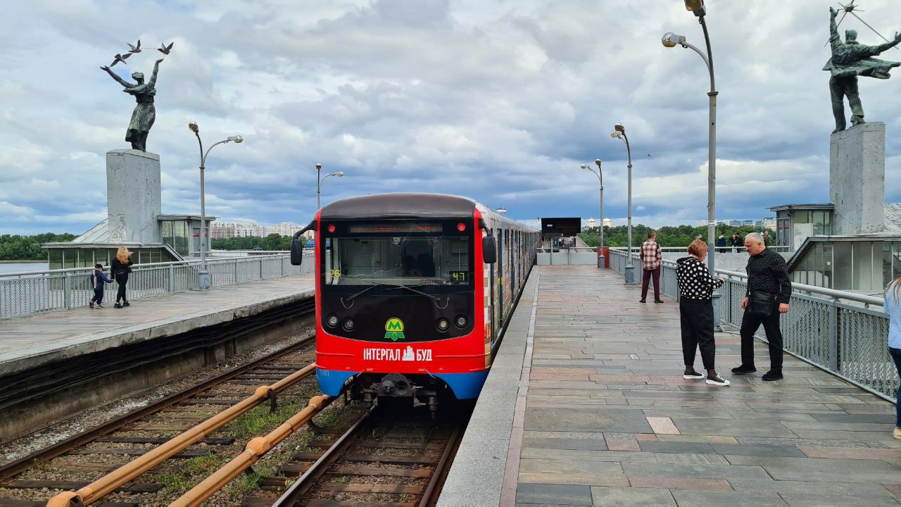 Киев, Е-КМ-Гб (81-7080) № 7181