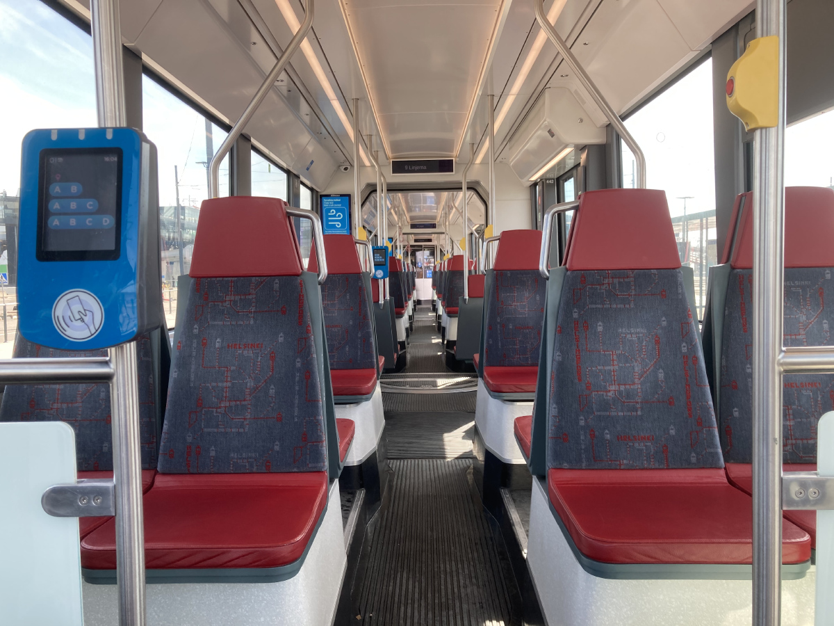 Хельсинки — Эспоо, Škoda ForCity Smart Artic MLNRV3 № 442