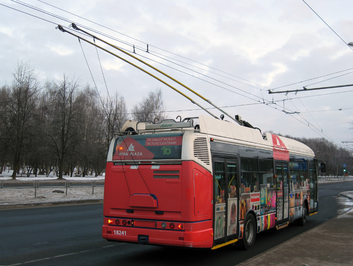 Рига, Škoda 24Tr Irisbus Citelis № 18241