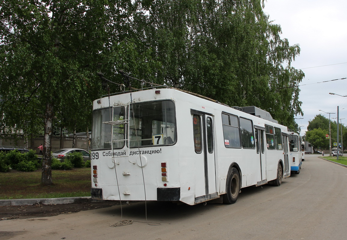 Йошкар-Ола, ЗиУ-682ГМ1 (с широкой передней дверью) № 299