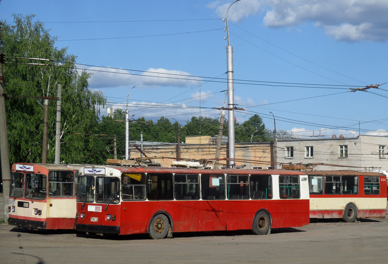 Киров, ЗиУ-682Г (СЗТМ) № 562