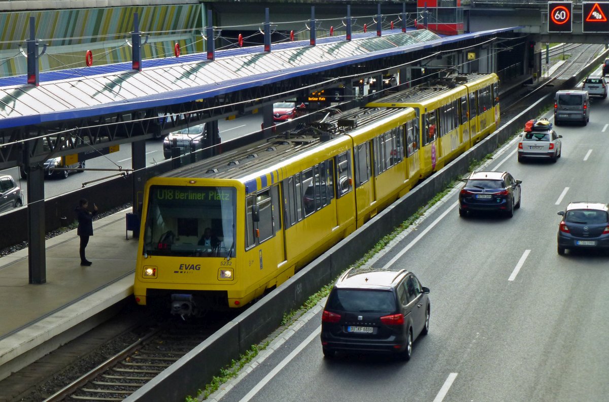 Essen – Mülheim an der Ruhr, LHB P86 — 5232