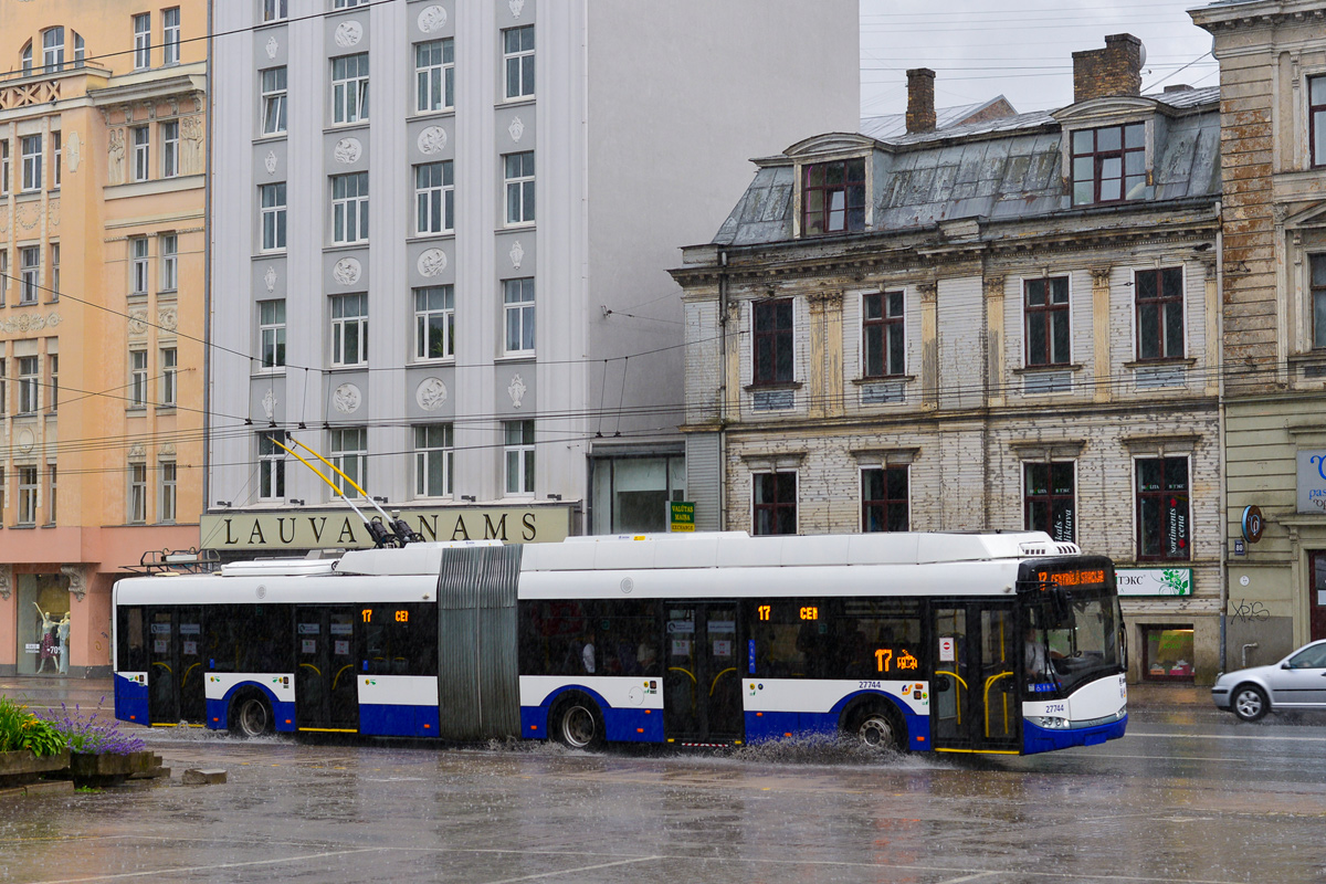 Рига, Škoda 27Tr Solaris III № 27744