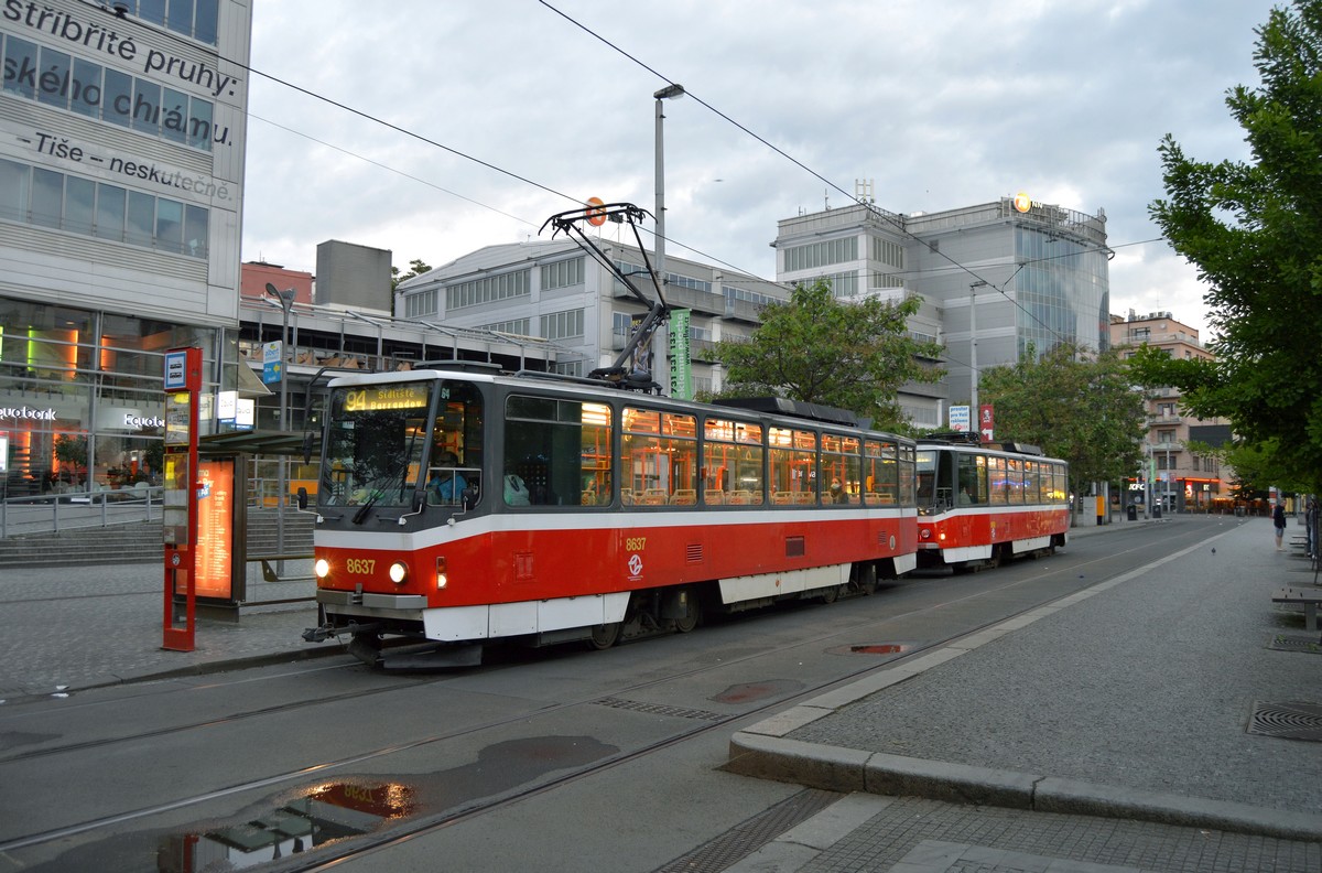 Прага, Tatra T6A5 № 8637