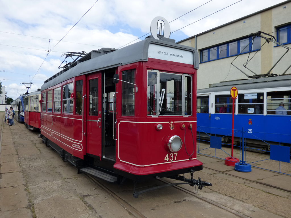 Краков, WIwK/GFW K № 437; Краков — Парад исторических вагонов типа "N"