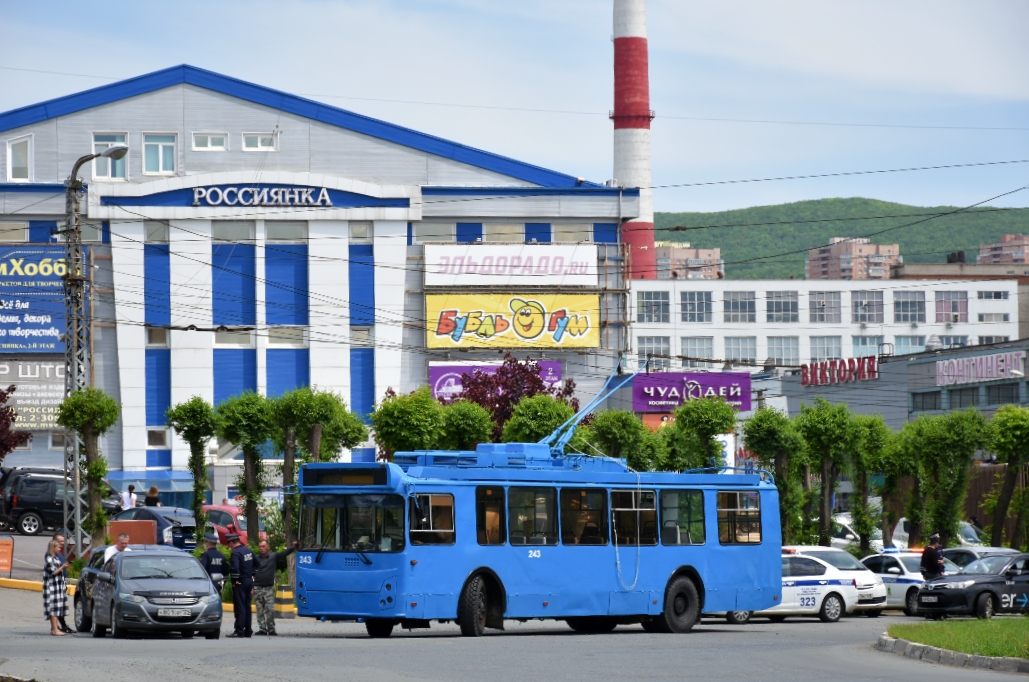 Владивосток, ЗиУ-682Г-016.02 № 243