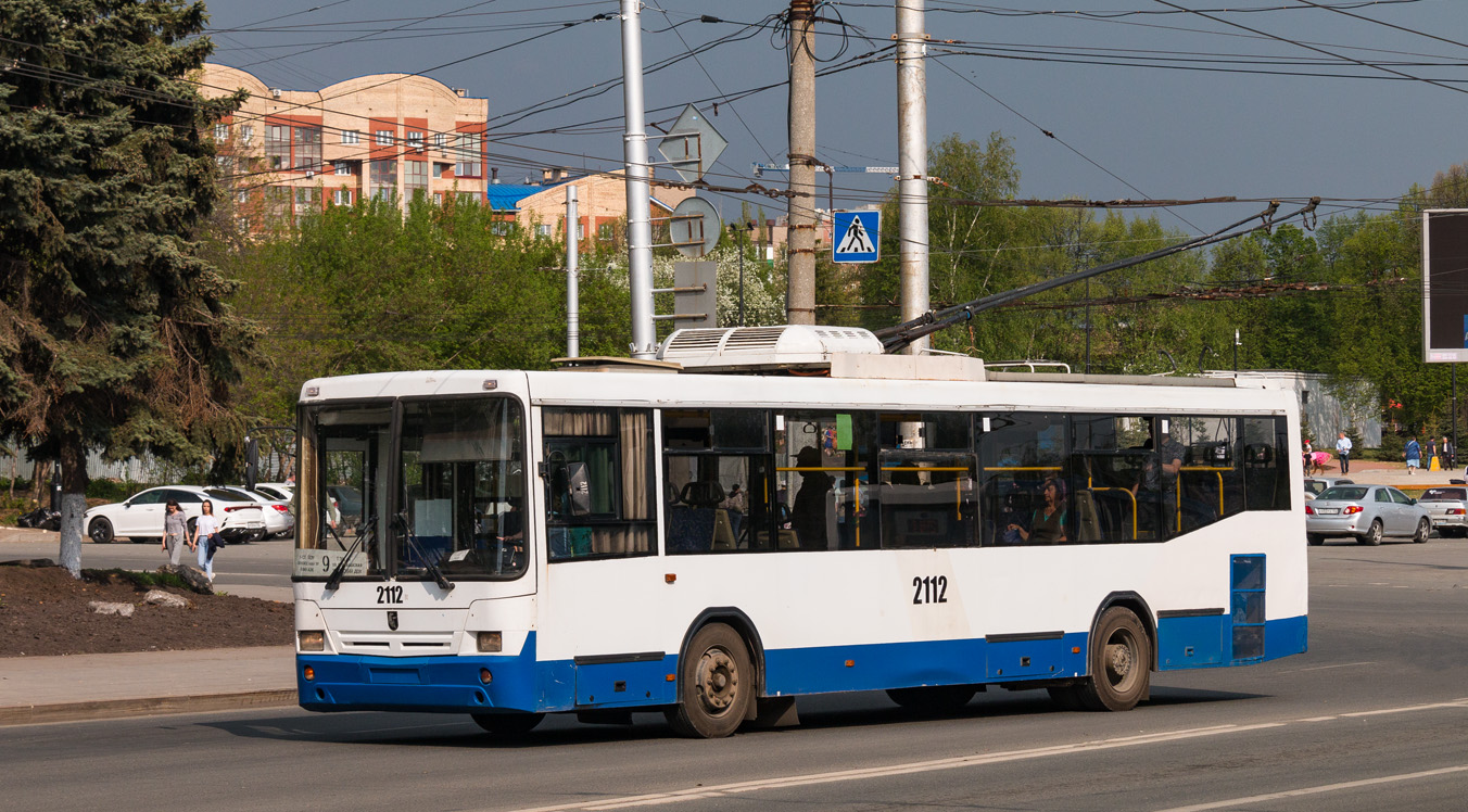 Уфа, НефАЗ-БТЗ 52765Р № 2112